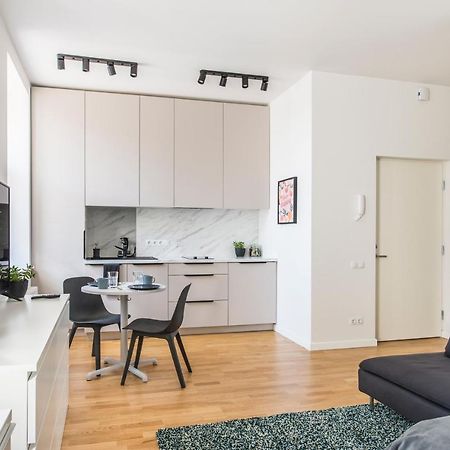 Cozy Modern Studio - Great For Short Trips ريغا المظهر الخارجي الصورة