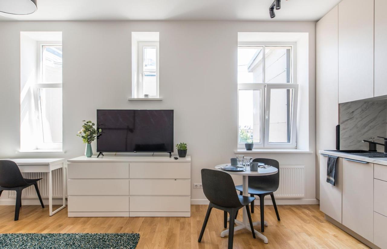 Cozy Modern Studio - Great For Short Trips ريغا المظهر الخارجي الصورة